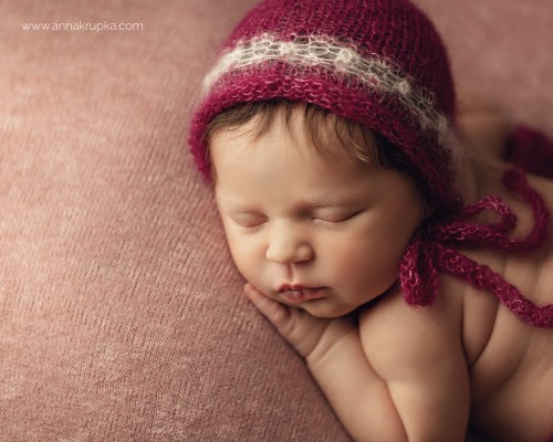 Newborn photo props - DAISY BONNET