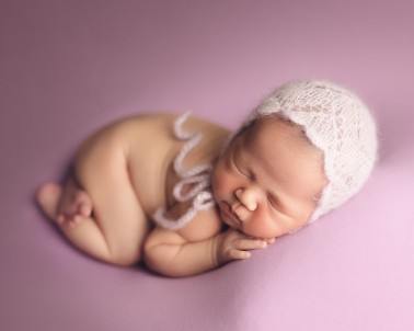 Czapeczka do sesji noworodkowych - ROSY