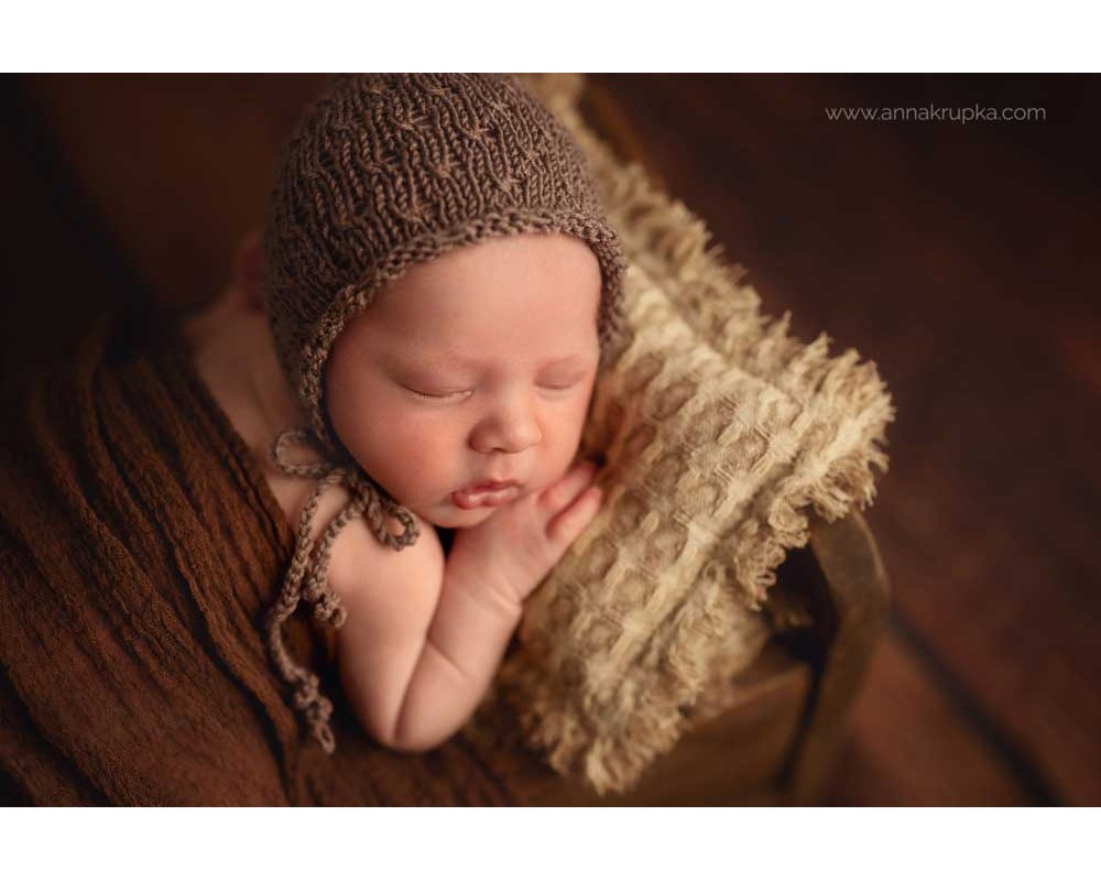 Beautiful newborn photo hat - WILLY - on SALE now!