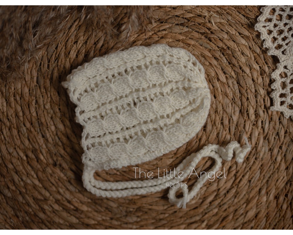 Newborn photography props - VIKI BONNET