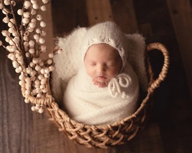 Newborn photo set - bonnet & long wrap