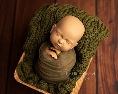 Newborn props ready to ship - chunky blanket PEPE