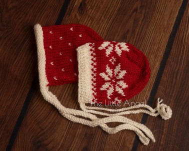 CHRISTMAS NEWBORN PROPS - 2 BONNETS