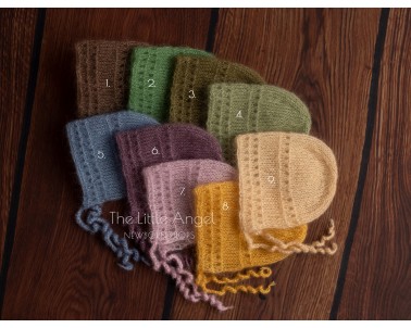Newborn photography props -  PRETTY BONNETS